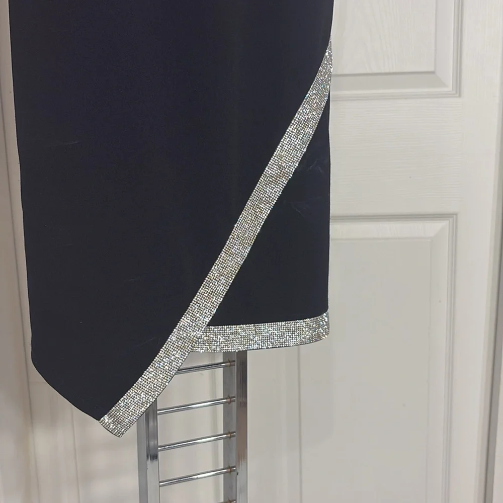 HOCO!! Homecoming dress size medium. - Picture 10 of 10